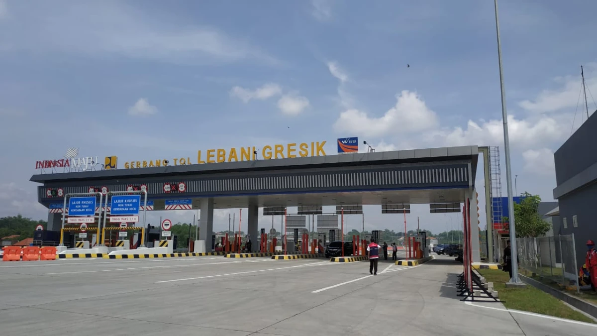 Gresik Selatan: Membangun Akar Santri di Tengah Serbuan Industri
