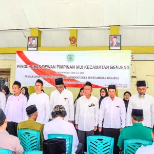 MUI Benjeng Resmi Dikukuhkan, Kiai Rofiq Berpesan Ulama dan Umara Harus Jadi Teladan