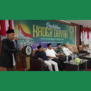 Kiai Mansoer Jelaskan Sejarah dan Peran Strategis MUI Pada Kader Daiyah