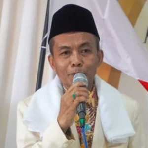 KH. Khoirul Anam Risah Kembali Diamanahi Pimpin MUI Kecamatan Gresik